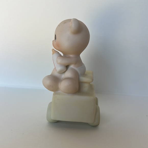 Precious Moments  1985 "May Your Birthday Be Warm" Baby  Birthday Train 15938 - Picture 2 of 6